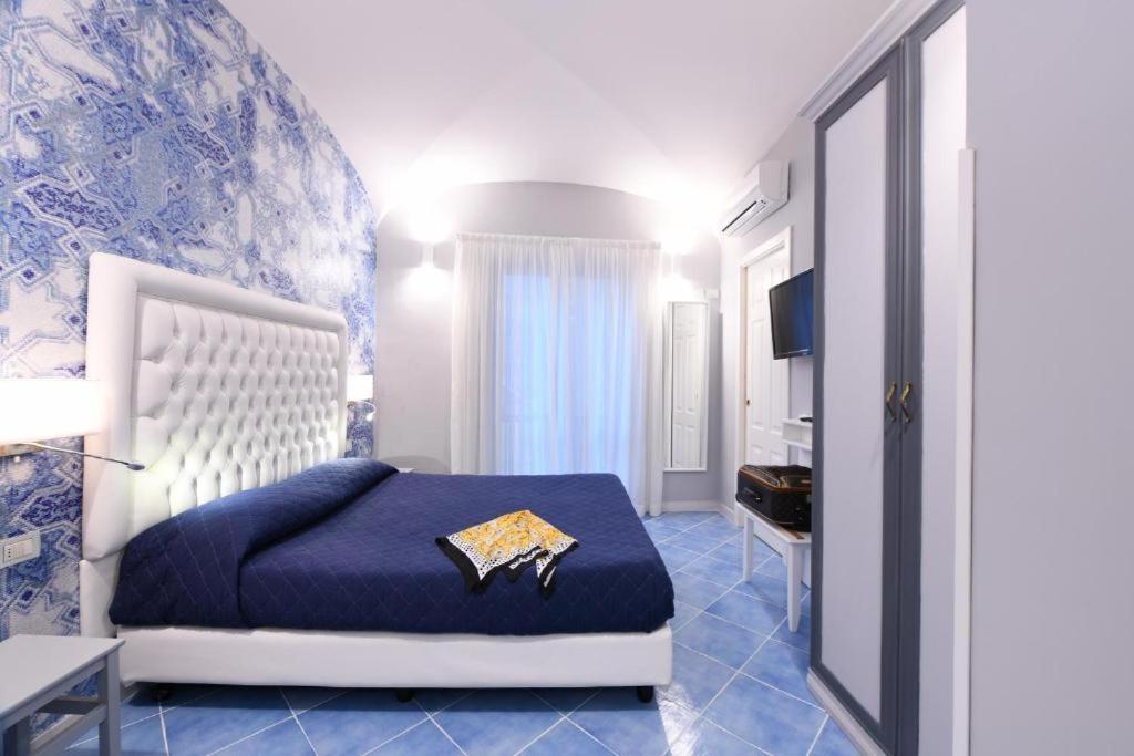 Casa Amalfi Centro Storico Apartment ภายนอก รูปภาพ