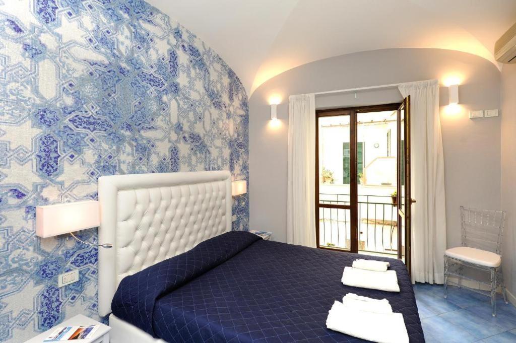 Casa Amalfi Centro Storico Apartment ภายนอก รูปภาพ